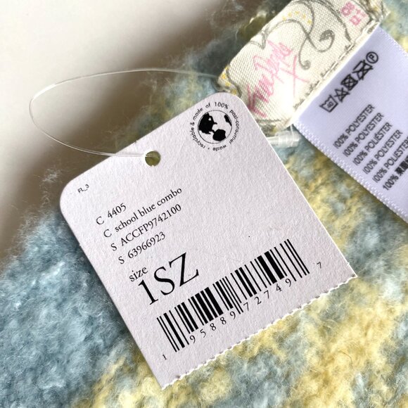 NWT Free People Homecoming Plaid Blanket Scarf School Blue Large Soft Fringed - Picture 8 of 8